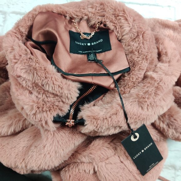 Lucky Brand L Womens Pink Faux Fur Hooded Jacket Rose Gold Zip Plush Cozy Warm - Picture 6 of 11